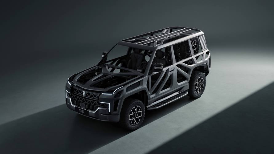 深圳坪山区蓝创海企业管理咨询仰望U8硬派越野的科技魅力，国能汽车对传统燃油车市场的冲击